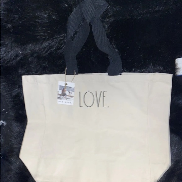 NWT Rae Dunn Large Canvas LOVE Tote LARGE 20 x 16 - Picture 3 of 3